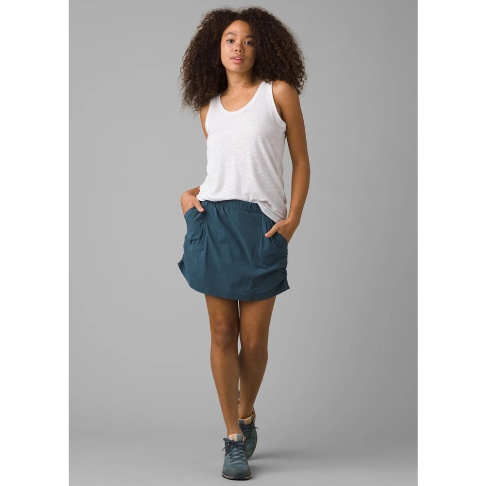 Prana arch skort